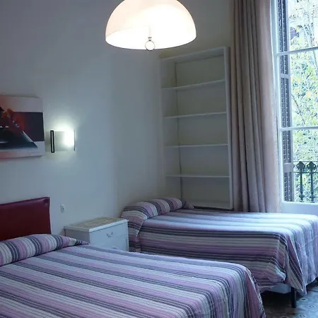 El Born By Casa Consell Guest house *