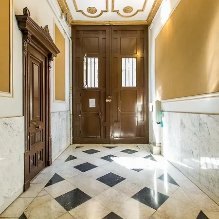 El Born By Casa Consell Guest house